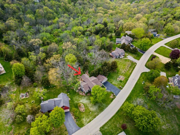 6 Bluffwood, GALENA, Illinois 61036, 3 Bedrooms Bedrooms, ,3 BathroomsBathrooms,House,For Sale,Bluffwood,202602925