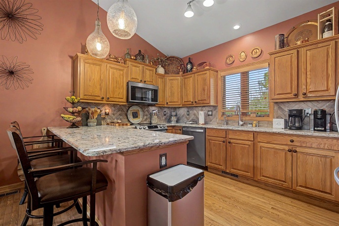 6 Bluffwood, GALENA, Illinois 61036, 3 Bedrooms Bedrooms, ,3 BathroomsBathrooms,House,For Sale,Bluffwood,202602925