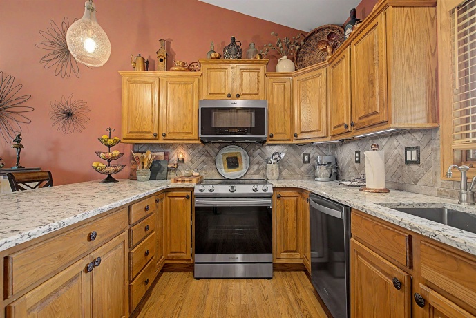 6 Bluffwood, GALENA, Illinois 61036, 3 Bedrooms Bedrooms, ,3 BathroomsBathrooms,House,For Sale,Bluffwood,202602925
