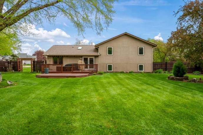 10966 China Berry, MACHESNEY PARK, Illinois 61115, 4 Bedrooms Bedrooms, ,2 BathroomsBathrooms,House,For Sale,China Berry,202602927