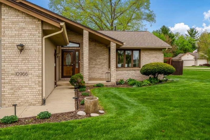 10966 China Berry, MACHESNEY PARK, Illinois 61115, 4 Bedrooms Bedrooms, ,2 BathroomsBathrooms,House,For Sale,China Berry,202602927