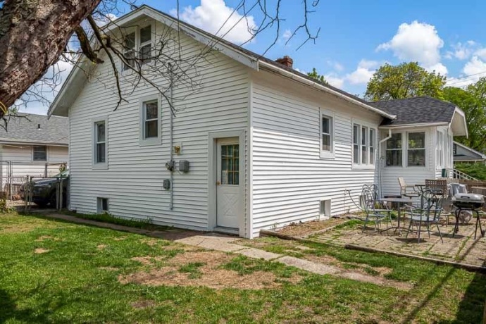 1602 Price, ROCKFORD, Illinois 61103, 3 Bedrooms Bedrooms, ,1 BathroomBathrooms,House,For Sale,Price,202602928