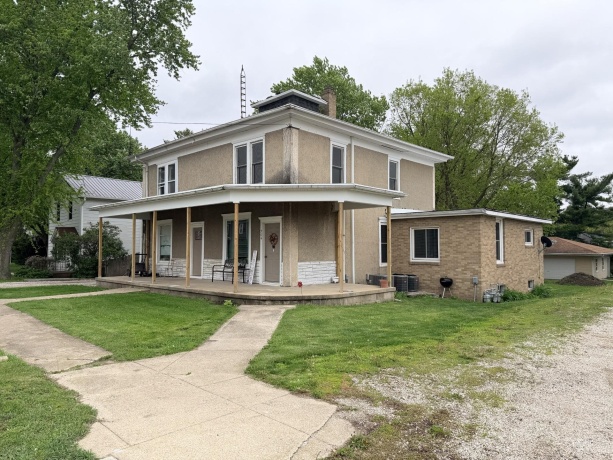 304 Pontiac, Tonica, Illinois 61370, ,3 - 4 Units,For Sale,Pontiac,202602931