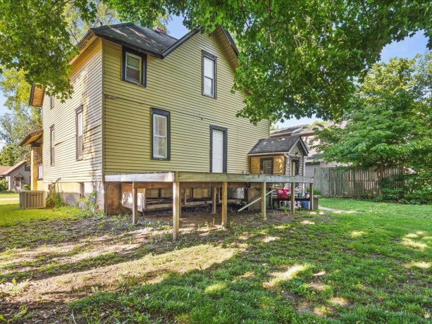1509 Jackson, ROCKFORD, Illinois 61107, 3 Bedrooms Bedrooms, ,1 BathroomBathrooms,House,For Sale,Jackson,202602932