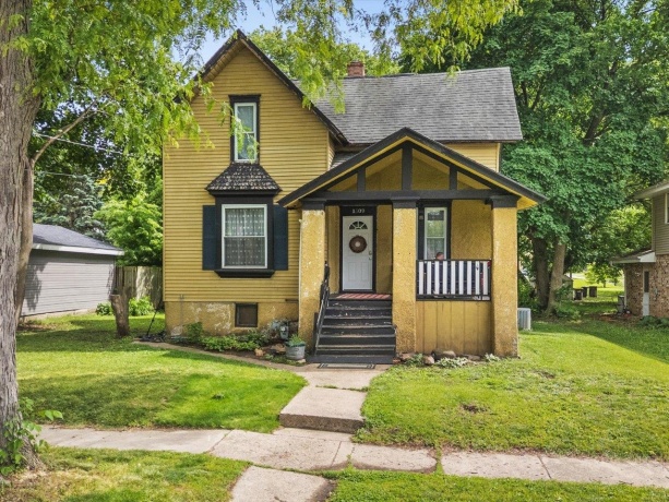 1509 Jackson, ROCKFORD, Illinois 61107, 3 Bedrooms Bedrooms, ,1 BathroomBathrooms,House,For Sale,Jackson,202602932