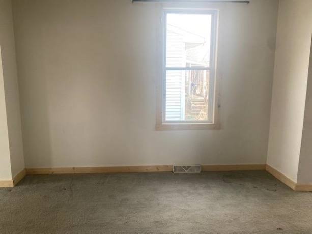 215 5th, SPRING VALLEY, Illinois 61362, 2 Bedrooms Bedrooms, ,1 BathroomBathrooms,House,For Sale,5th,202601128
