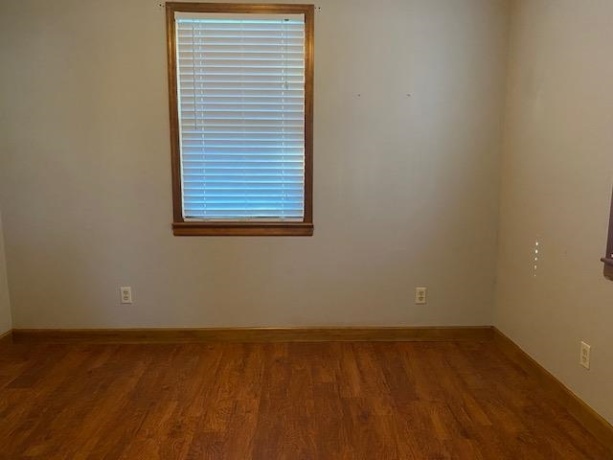 215 Hennepin, LADD, Illinois 61329, 2 Bedrooms Bedrooms, ,1 BathroomBathrooms,House,For Sale,Hennepin,202601580