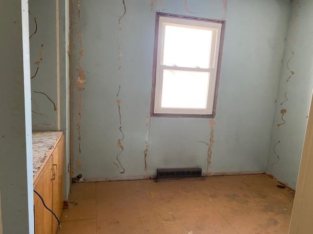 2135 13th, Peru, Illinois 61354, 3 Bedrooms Bedrooms, ,1 BathroomBathrooms,House,For Sale,13th,202601601