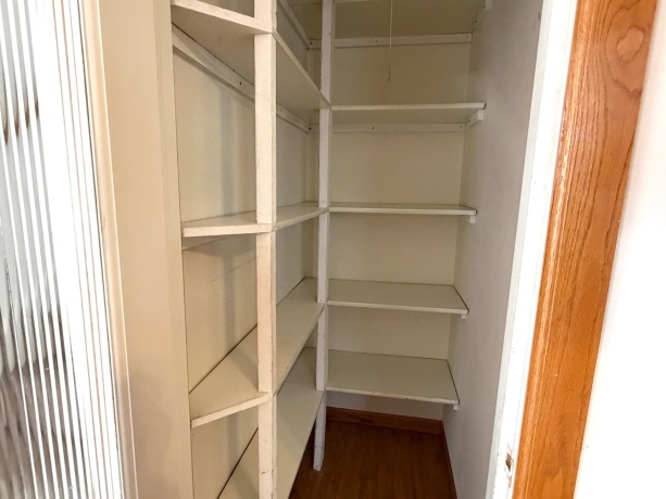 1408 Creve Coeur, LaSalle, Illinois 61301, 3 Bedrooms Bedrooms, ,2 BathroomsBathrooms,House,For Sale,Creve Coeur,202601874