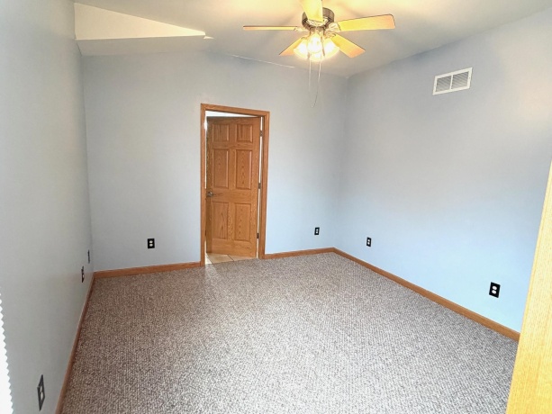 1408 Creve Coeur, LaSalle, Illinois 61301, 3 Bedrooms Bedrooms, ,2 BathroomsBathrooms,House,For Sale,Creve Coeur,202601874