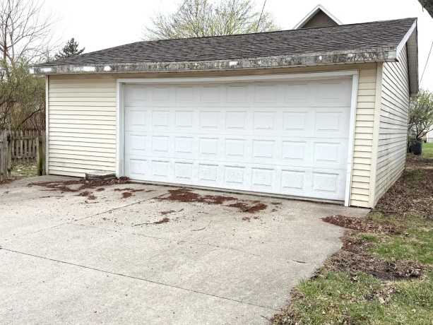 1408 Creve Coeur, LaSalle, Illinois 61301, 3 Bedrooms Bedrooms, ,2 BathroomsBathrooms,House,For Sale,Creve Coeur,202601874