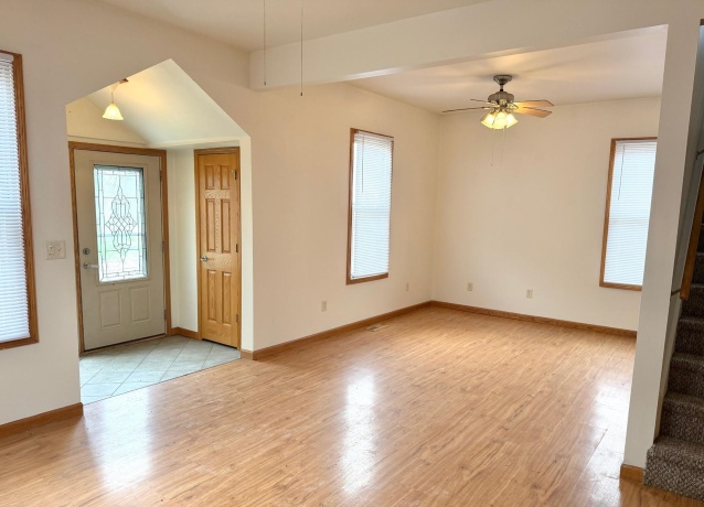 1408 Creve Coeur, LaSalle, Illinois 61301, 3 Bedrooms Bedrooms, ,2 BathroomsBathrooms,House,For Sale,Creve Coeur,202601874