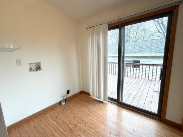 1408 Creve Coeur, LaSalle, Illinois 61301, 3 Bedrooms Bedrooms, ,2 BathroomsBathrooms,House,For Sale,Creve Coeur,202601874