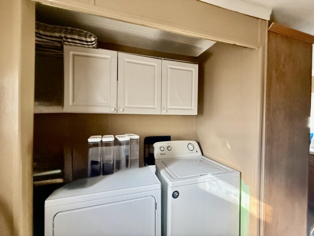 2705 St Vincents, LaSalle, Illinois 61301, 3 Bedrooms Bedrooms, ,2 BathroomsBathrooms,House,For Sale,St Vincents,202602493