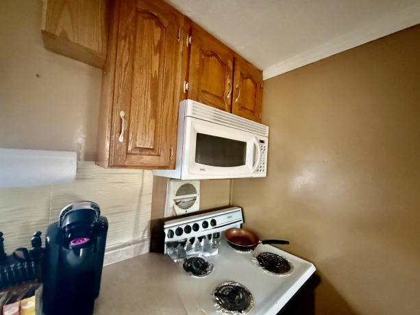 2705 St Vincents, LaSalle, Illinois 61301, 3 Bedrooms Bedrooms, ,2 BathroomsBathrooms,House,For Sale,St Vincents,202602493