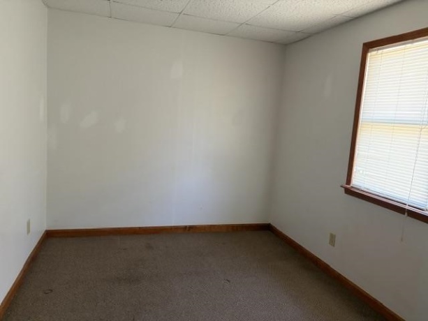 1105 Hennepin, LaSalle, Illinois 61301, 2 Bedrooms Bedrooms, ,1 BathroomBathrooms,House,For Sale,Hennepin,202602762