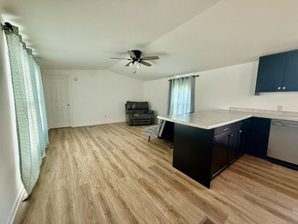 2705 St Vincent, LaSalle, Illinois 61301, 3 Bedrooms Bedrooms, ,2 BathroomsBathrooms,House,For Sale,St Vincent,202602817