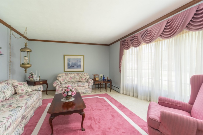 1505 Lakewood, MENDOTA, Illinois 61342, 4 Bedrooms Bedrooms, ,2 BathroomsBathrooms,House,For Sale,Lakewood,202602845