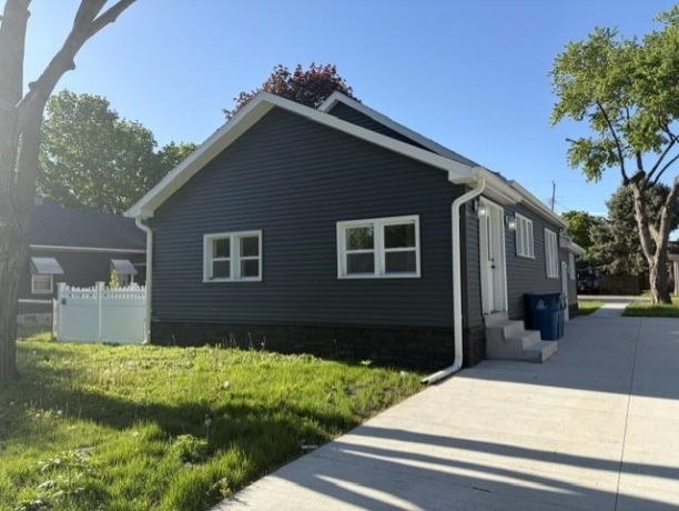 425 Cleveland, SPRING VALLEY, Illinois 61362, 2 Bedrooms Bedrooms, ,1 BathroomBathrooms,House,For Sale,Cleveland,202602869