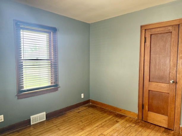 1352 Crosat, LaSalle, Illinois 61301, 2 Bedrooms Bedrooms, ,1 BathroomBathrooms,House,For Sale,Crosat,202602878