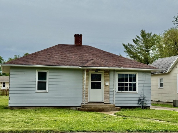 1352 Crosat, LaSalle, Illinois 61301, 2 Bedrooms Bedrooms, ,1 BathroomBathrooms,House,For Sale,Crosat,202602878