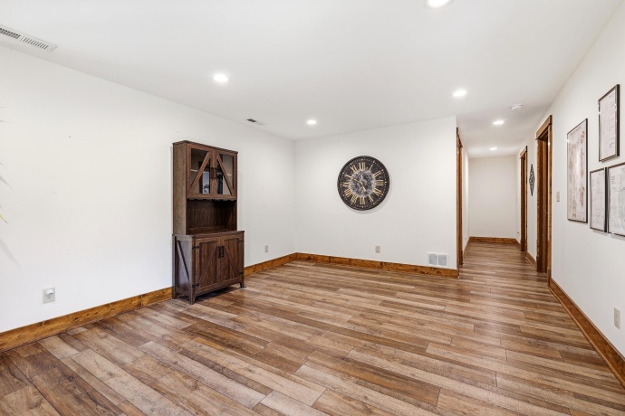 2 Concord, GALENA, Illinois 61036, 3 Bedrooms Bedrooms, ,2 BathroomsBathrooms,House,For Sale,Concord,202602935