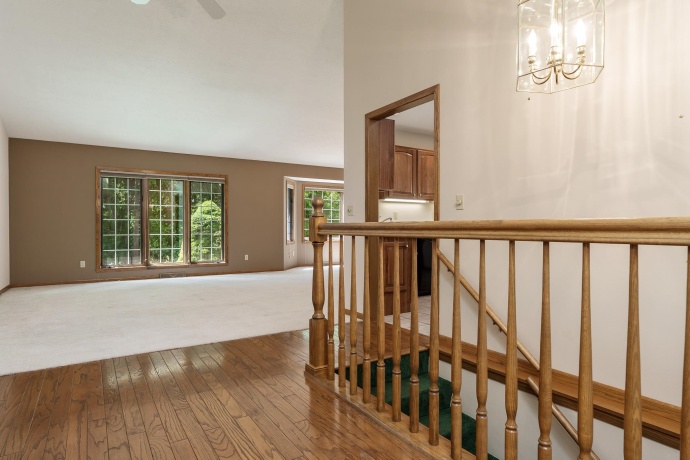 1350 Featherstone, ROCKFORD, Illinois 61107, 3 Bedrooms Bedrooms, ,3 BathroomsBathrooms,House,For Sale,Featherstone,202602936