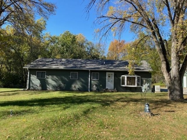 7 Clearwater, Putnam, Illinois 61560, 4 Bedrooms Bedrooms, ,1 BathroomBathrooms,House,For Sale,Clearwater,202503370