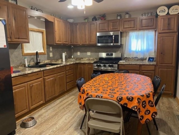 7 Clearwater, Putnam, Illinois 61560, 4 Bedrooms Bedrooms, ,1 BathroomBathrooms,House,For Sale,Clearwater,202503370
