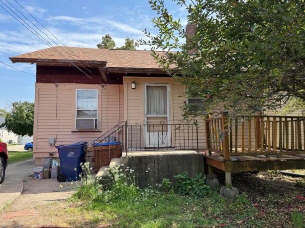 1607 Prospect, LaSalle, Illinois 61301, 3 Bedrooms Bedrooms, ,2 BathroomsBathrooms,House,For Sale,Prospect,202505686