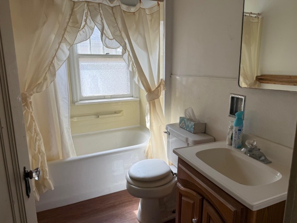 1607 Prospect, LaSalle, Illinois 61301, 3 Bedrooms Bedrooms, ,2 BathroomsBathrooms,House,For Sale,Prospect,202505686