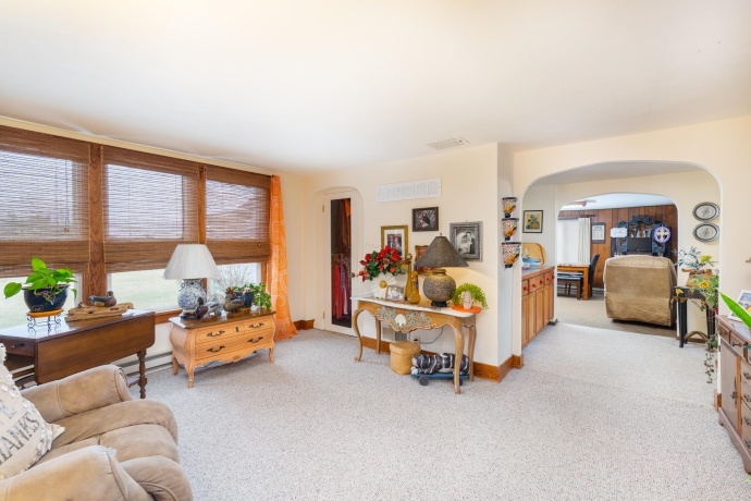 190 20th, Peru, Illinois 61354, 3 Bedrooms Bedrooms, ,1 BathroomBathrooms,House,For Sale,20th,202601344
