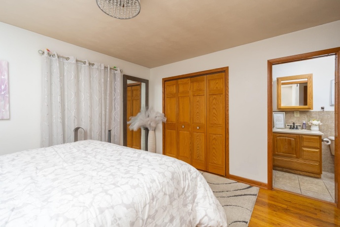 1504 Meriden, MENDOTA, Illinois 61342, 3 Bedrooms Bedrooms, ,1 BathroomBathrooms,House,For Sale,Meriden,202602008