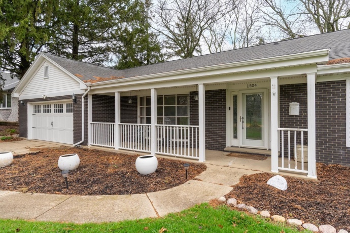 1504 Meriden, MENDOTA, Illinois 61342, 3 Bedrooms Bedrooms, ,1 BathroomBathrooms,House,For Sale,Meriden,202602008