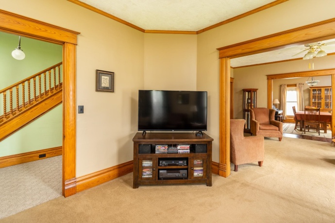 408 1st North, Wenona, Illinois 61377, 4 Bedrooms Bedrooms, ,2 BathroomsBathrooms,House,For Sale,1st North,202602094