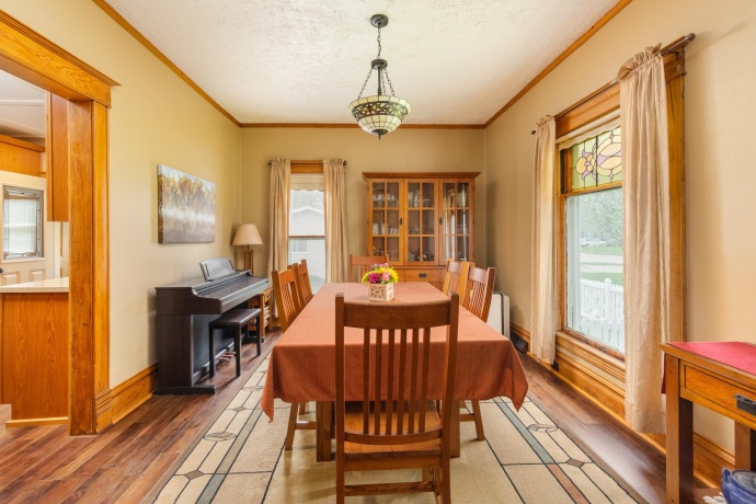 408 1st North, Wenona, Illinois 61377, 4 Bedrooms Bedrooms, ,2 BathroomsBathrooms,House,For Sale,1st North,202602094