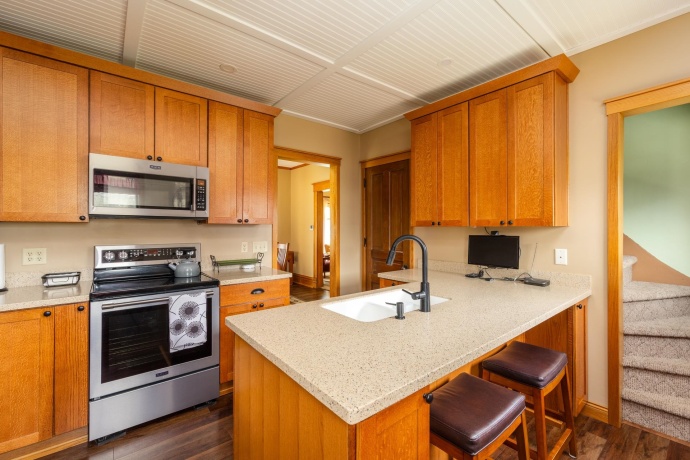 408 1st North, Wenona, Illinois 61377, 4 Bedrooms Bedrooms, ,2 BathroomsBathrooms,House,For Sale,1st North,202602094