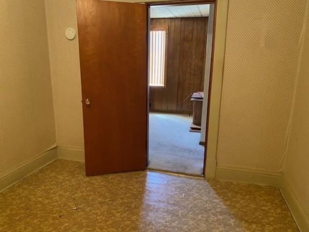 337 Creve Coeur, LaSalle, Illinois 61301, 3 Bedrooms Bedrooms, ,1 BathroomBathrooms,House,For Sale,Creve Coeur,202602315