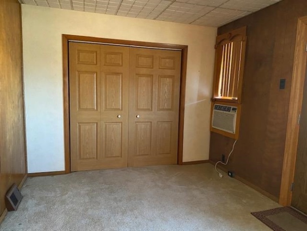 337 Creve Coeur, LaSalle, Illinois 61301, 3 Bedrooms Bedrooms, ,1 BathroomBathrooms,House,For Sale,Creve Coeur,202602315