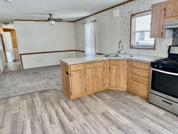 2705 St Vincents Unit #2, LaSalle, Illinois 61301, 2 Bedrooms Bedrooms, ,1 BathroomBathrooms,House,For Sale,St Vincents Unit #2,202602619