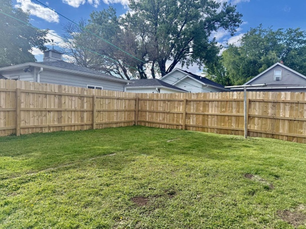 625 10th, Peru, Illinois 61354, 2 Bedrooms Bedrooms, ,1 BathroomBathrooms,House,For Sale,10th,202602753