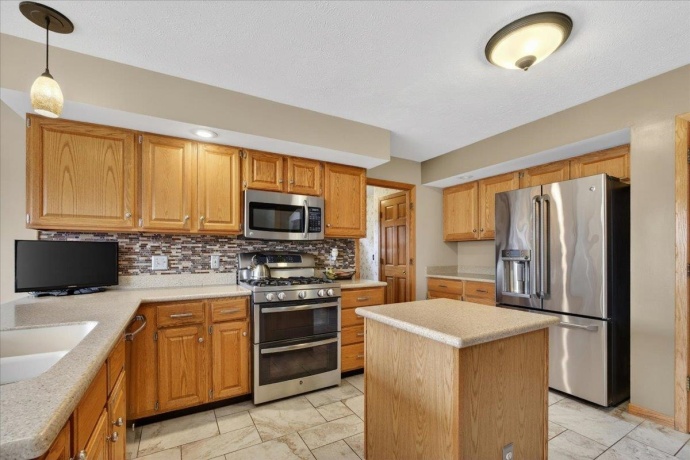 4802 Pipers Way, ROSCOE, Illinois 61073, 4 Bedrooms Bedrooms, ,2 BathroomsBathrooms,House,For Sale,Pipers Way,202602937