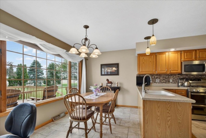 4802 Pipers Way, ROSCOE, Illinois 61073, 4 Bedrooms Bedrooms, ,2 BathroomsBathrooms,House,For Sale,Pipers Way,202602937