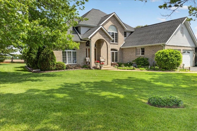 4802 Pipers Way, ROSCOE, Illinois 61073, 4 Bedrooms Bedrooms, ,2 BathroomsBathrooms,House,For Sale,Pipers Way,202602937