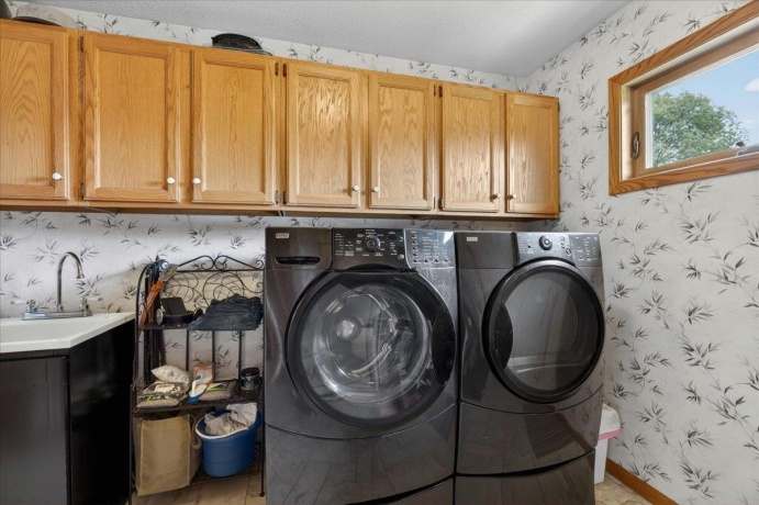 4802 Pipers Way, ROSCOE, Illinois 61073, 4 Bedrooms Bedrooms, ,2 BathroomsBathrooms,House,For Sale,Pipers Way,202602937