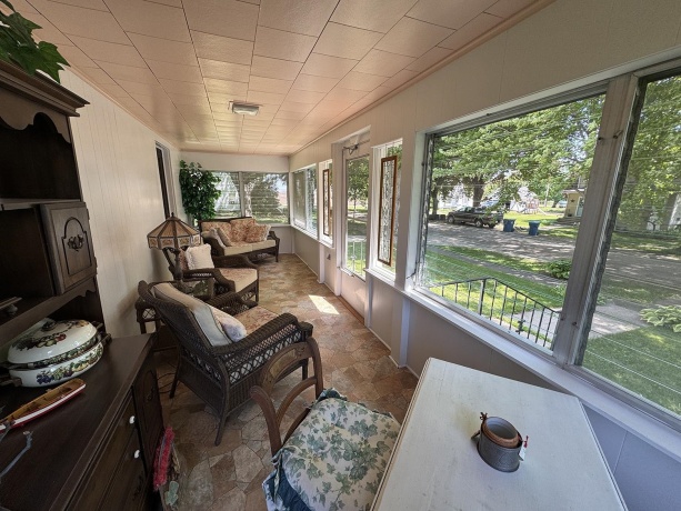 314 Plummer, Chadwick, Illinois 61014, 3 Bedrooms Bedrooms, ,2 BathroomsBathrooms,House,For Sale,Plummer,202602939
