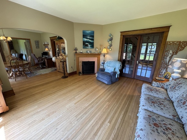 314 Plummer, Chadwick, Illinois 61014, 3 Bedrooms Bedrooms, ,2 BathroomsBathrooms,House,For Sale,Plummer,202602939