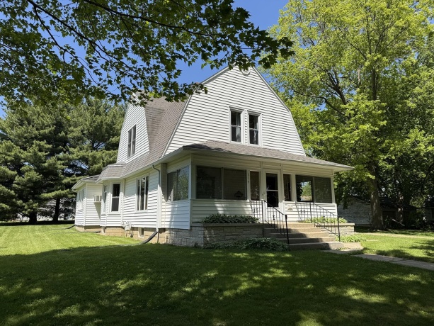 314 Plummer, Chadwick, Illinois 61014, 3 Bedrooms Bedrooms, ,2 BathroomsBathrooms,House,For Sale,Plummer,202602939