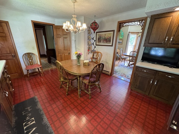 314 Plummer, Chadwick, Illinois 61014, 3 Bedrooms Bedrooms, ,2 BathroomsBathrooms,House,For Sale,Plummer,202602939