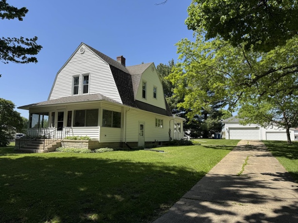 314 Plummer, Chadwick, Illinois 61014, 3 Bedrooms Bedrooms, ,2 BathroomsBathrooms,House,For Sale,Plummer,202602939